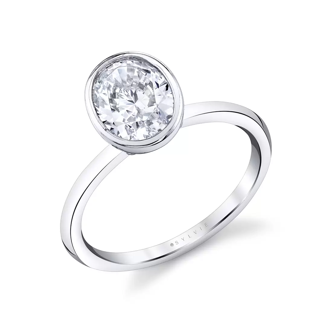 Bezel set clearance engagement ring