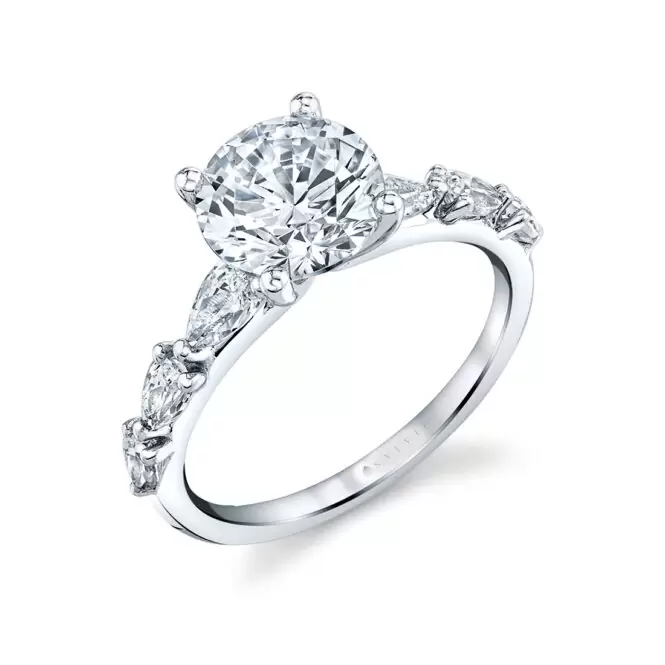 Rose gold, pear-shaped diamond wedding ring