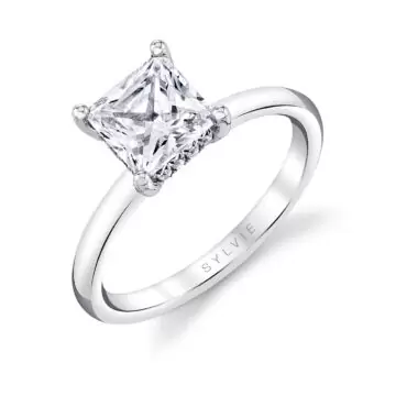 Classic Princess Cut Diamond Engagement Ring | Temple & Grace UK