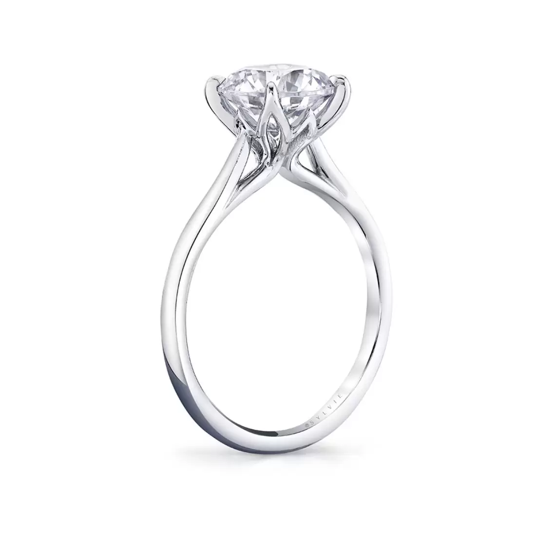 a guide to 2 carat diamond engagement rings