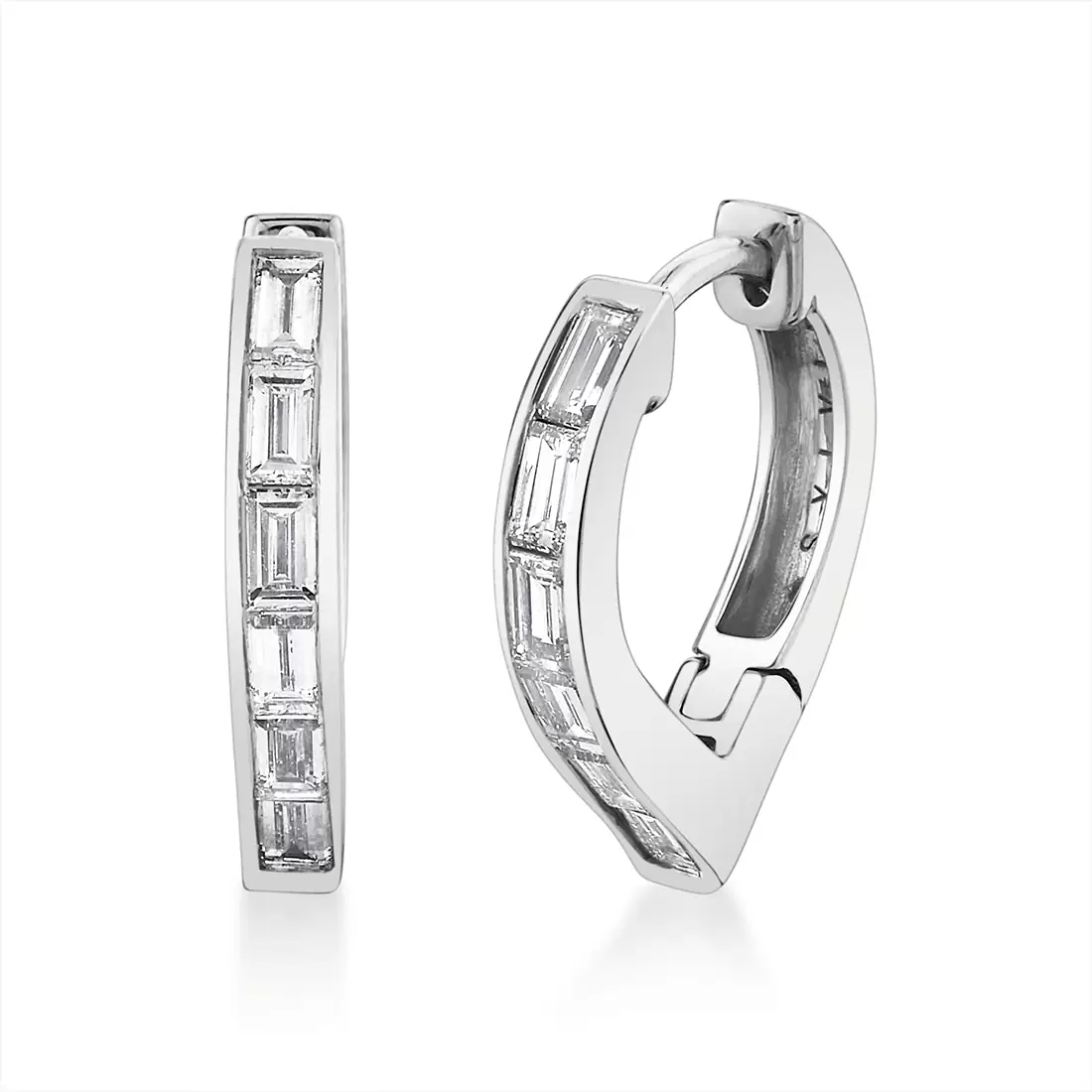 Yellow Gold Shell Héritage Baguette Hoop Earrings