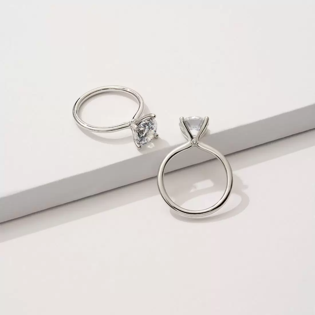 what is a solitaire engagement ring 3