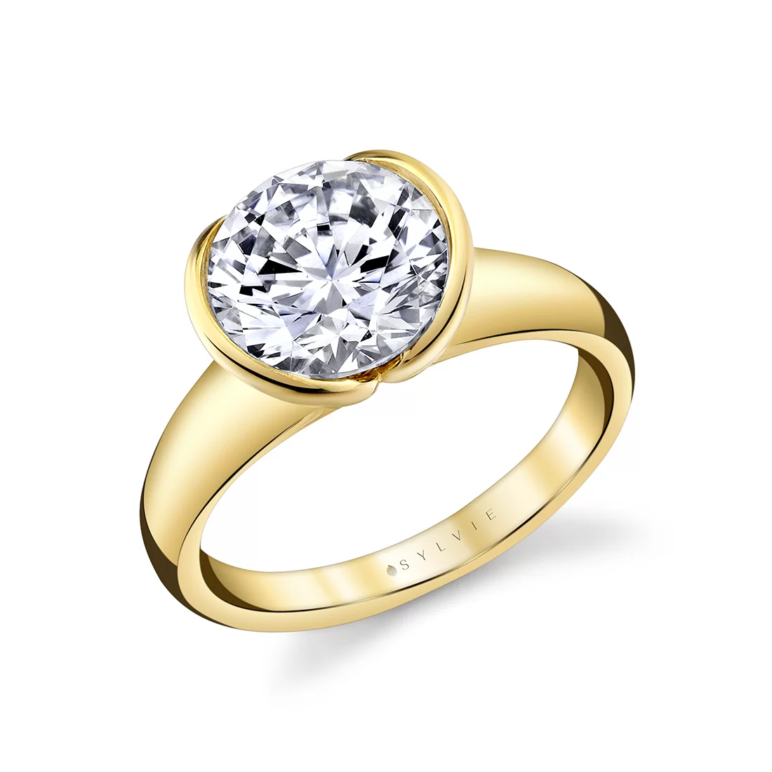 Yellow Gold Shell Auranova Solitaire Engagement Ring - Liora