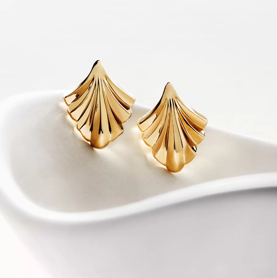 diamond stud earrings 1