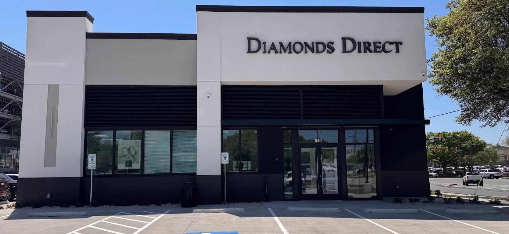 Diamonds Direct – Fort Worth