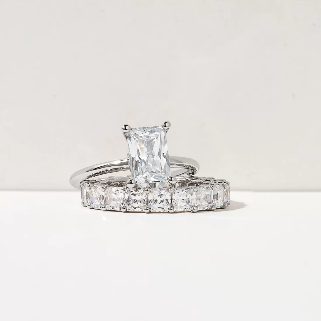 how to keep wedding rings together 6