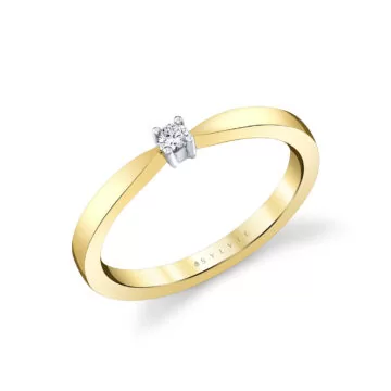 White Gold/Yellow Gold Heritage Round Diamond Tapered Wedding Ring