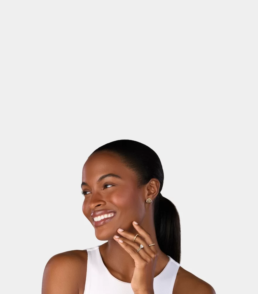 Hidden Halo Engagement Rings (Mobile Version)