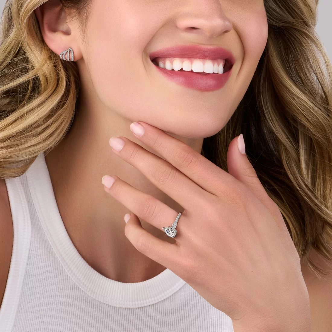 how to wear a pear shaped ring 8