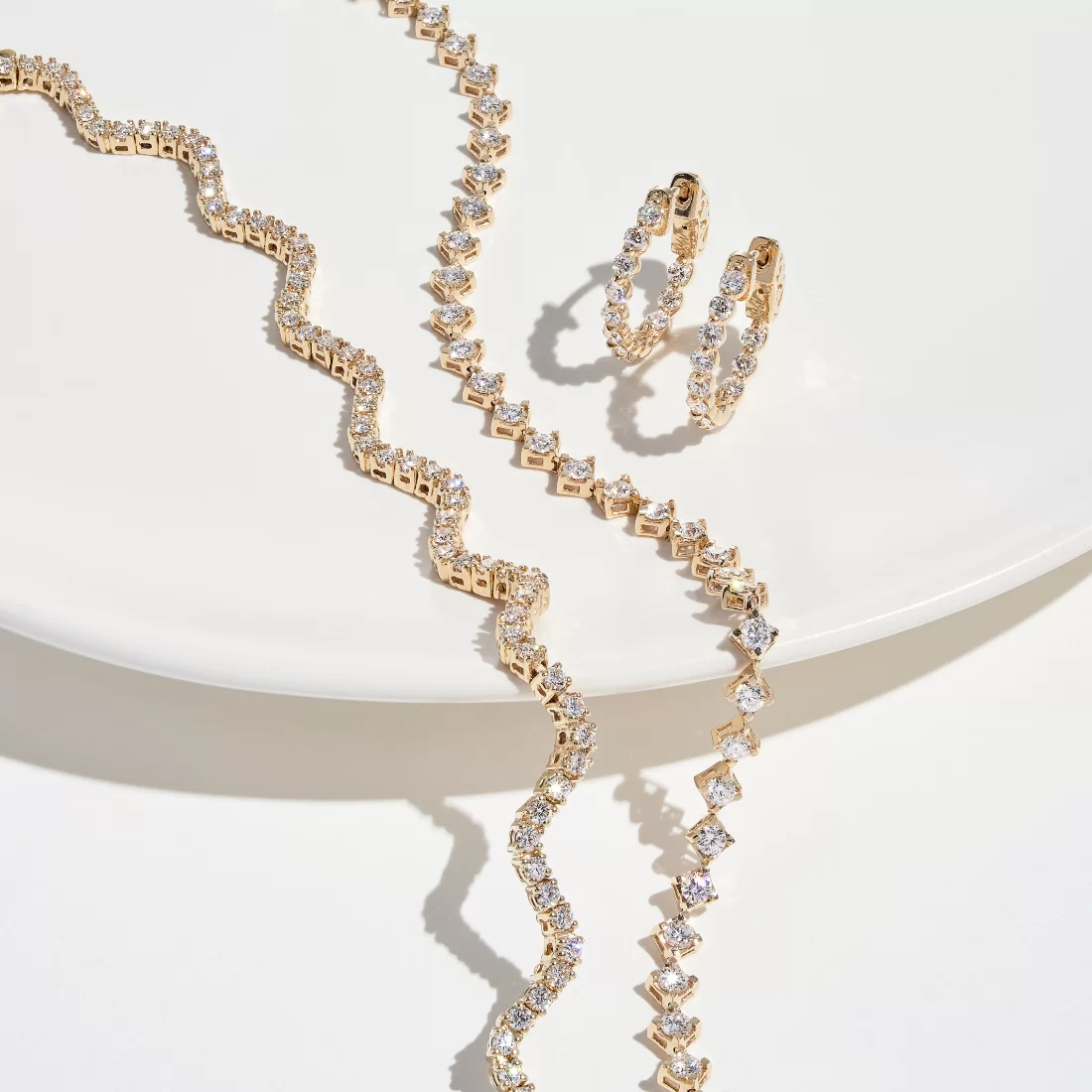 Why Is It Called a Tennis Bracelet? 4 why is it called a tennis bracelet 4