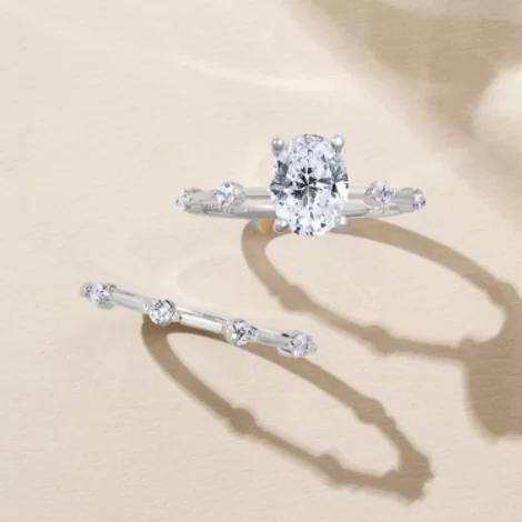 Best Wedding Band for Oval Engagement Ring 8 best wedding band for oval engagement ring 8