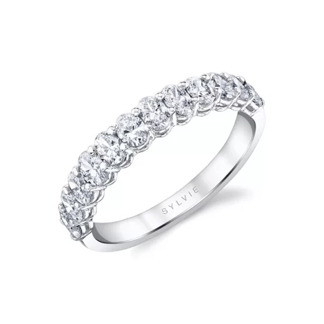 How to Stack an Oval Engagement Ring 8 how to stack oval engagement ring 8